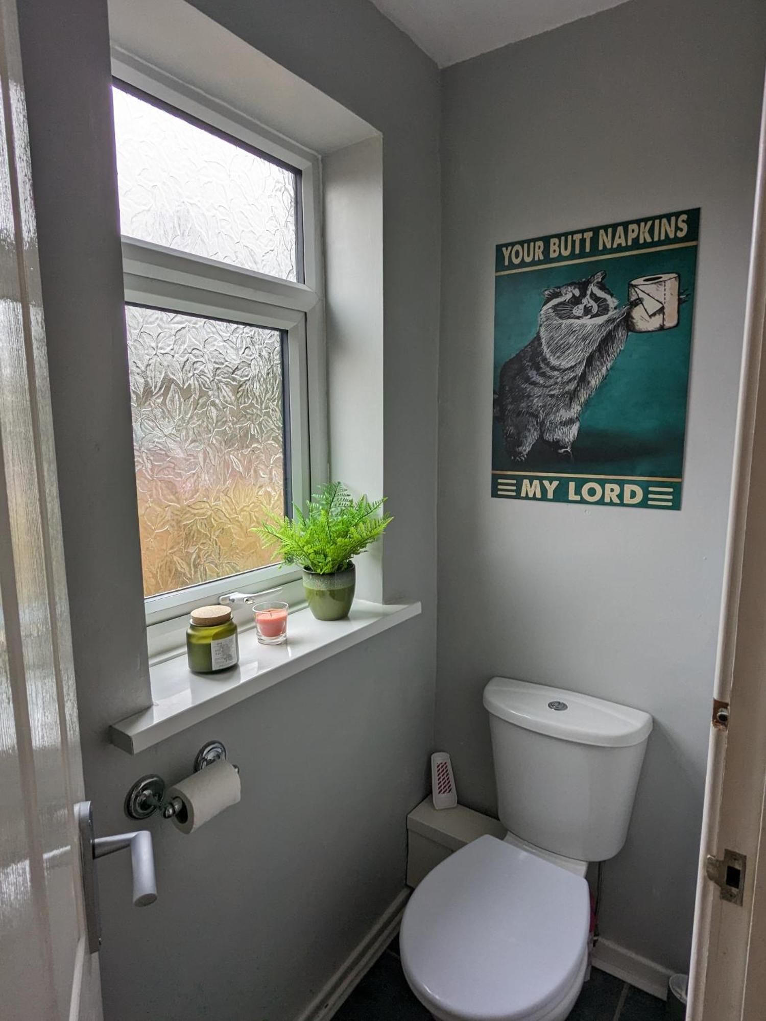 Detached Homestay - Super, King & Double Rooms - Leyland, Preston, Chorley, Lancashire Exteriör bild
