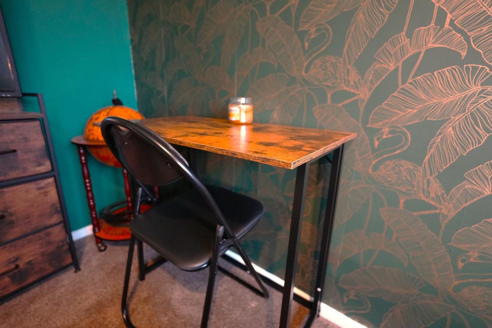 Detached Homestay - Super, King & Double Rooms - Leyland, Preston, Chorley, Lancashire Exteriör bild